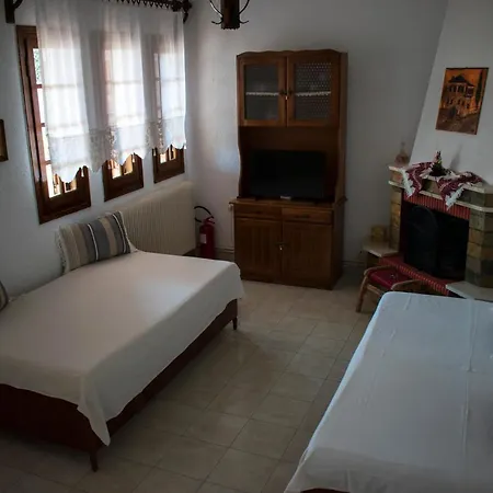 Feel At Keramídhion